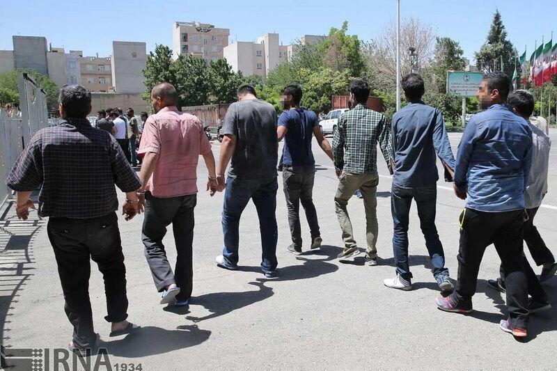 خبرنگاران 95 درصد سارقان خرد در قزوین معتادان متجاهر هستند خبرنگاران 95 درصد سارقان خرد در قزوین معتادان متجاهر هستند