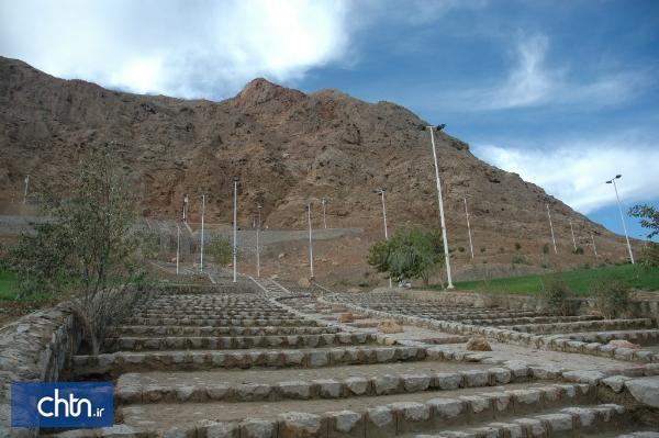 تبدیل کوه نخودی به محور گردشگری شرق اصفهان تبدیل کوه نخودی به محور گردشگری شرق اصفهان