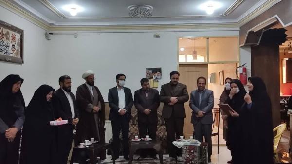 تجلیل از پذیرفته شدگان کنکوری تحت حمایت تجلیل از پذیرفته شدگان کنکوری تحت حمایت