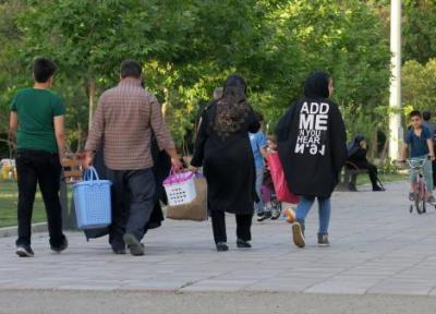 گشتی چندساعته در بزرگ ترین بوستان منطقه18 ، لذت نوشیدن یک فنجان چای زیر سایه درختان سرو و مجنون!