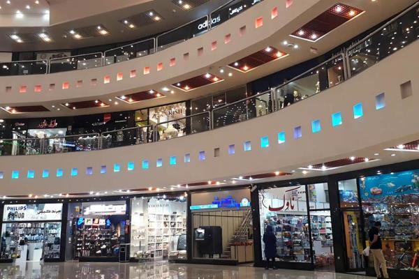 بازارهای شبانه ایران: تجربه ای متفاوت از خرید و تفریح بازارهای شبانه ایران: تجربه ای متفاوت از خرید و سرگرمی
